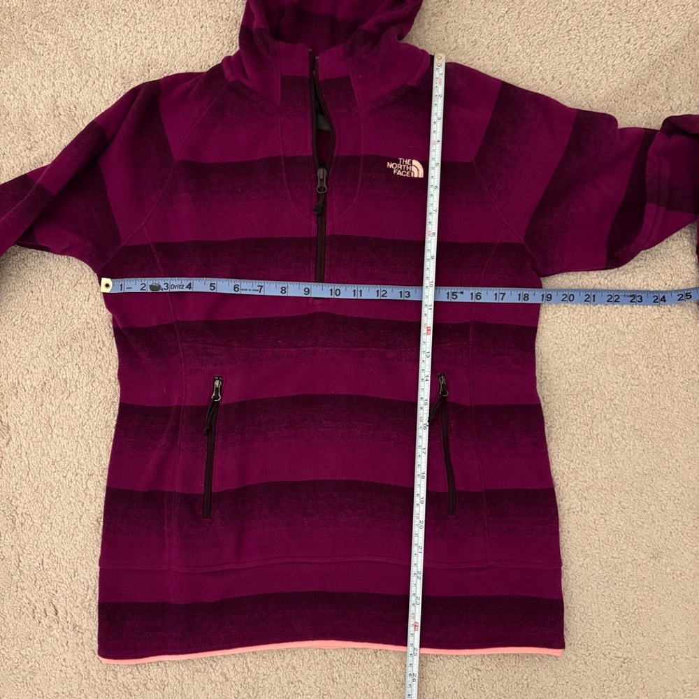 The North Face TNF Striped Ombre Purple Quarter Zip Hooded Fleece - Med - Picture 6 of 6